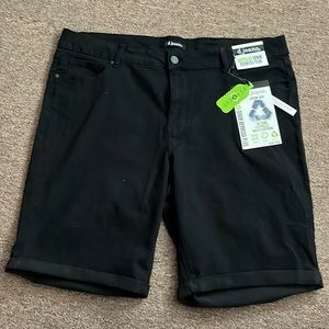 d. jeans black shorts